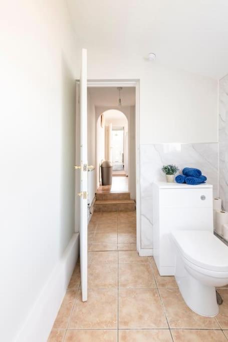 Travellers' Choice In Harwich-Essex Villa Eksteriør billede