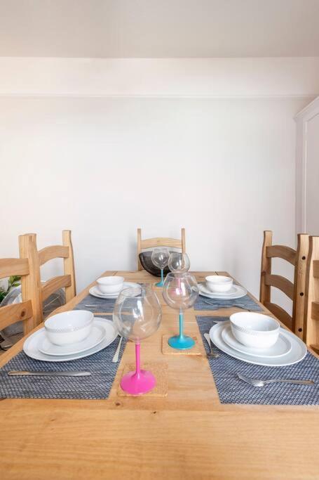 Travellers' Choice In Harwich-Essex Villa Eksteriør billede