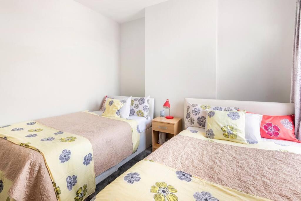 Travellers' Choice In Harwich-Essex Villa Eksteriør billede