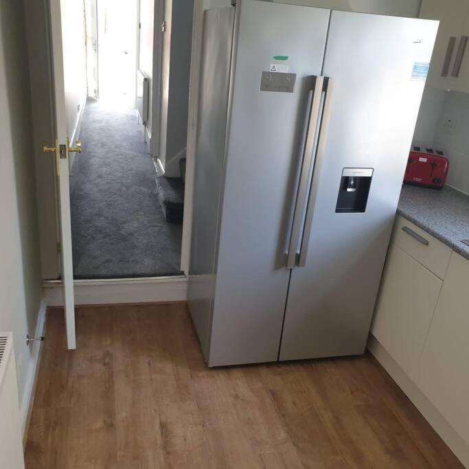 Travellers' Choice In Harwich-Essex Villa Eksteriør billede