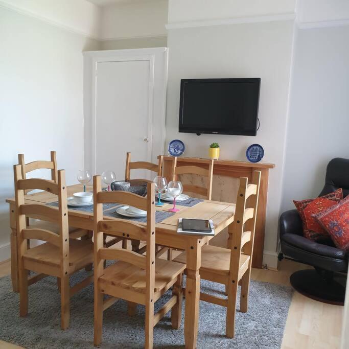 Travellers' Choice In Harwich-Essex Villa Eksteriør billede