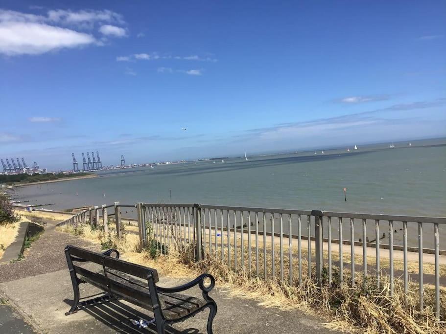 Travellers' Choice In Harwich-Essex Villa Eksteriør billede
