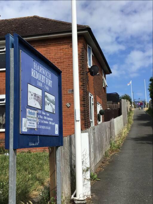 Travellers' Choice In Harwich-Essex Villa Eksteriør billede
